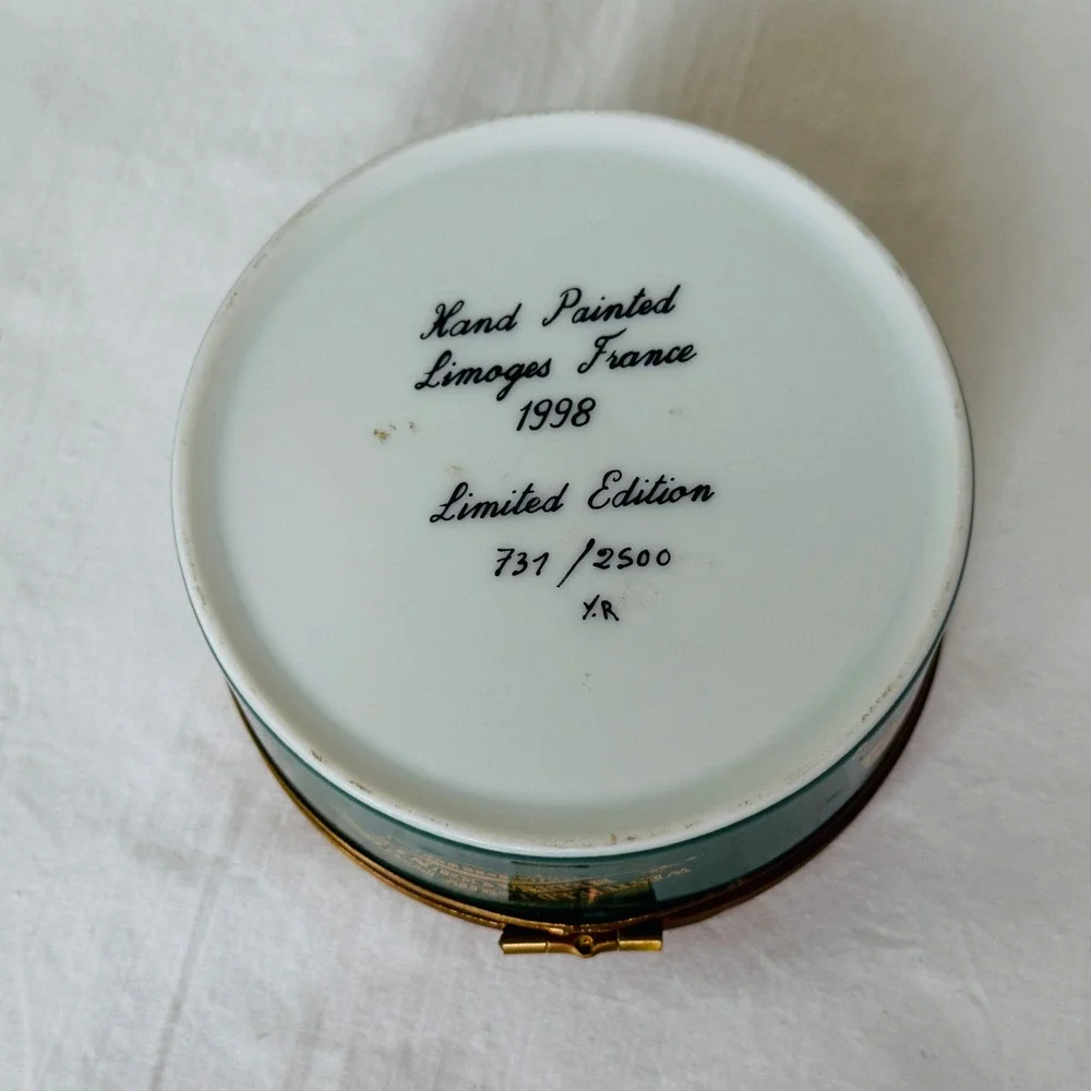 Limoges Trinket Box Unisex OS Green Excellent 150th Anniversary Westfield Ohio